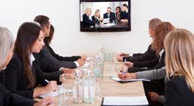 Före delning av skärm väljer man den yta av skärmen som skall delas ut till mötesdeltagarna.