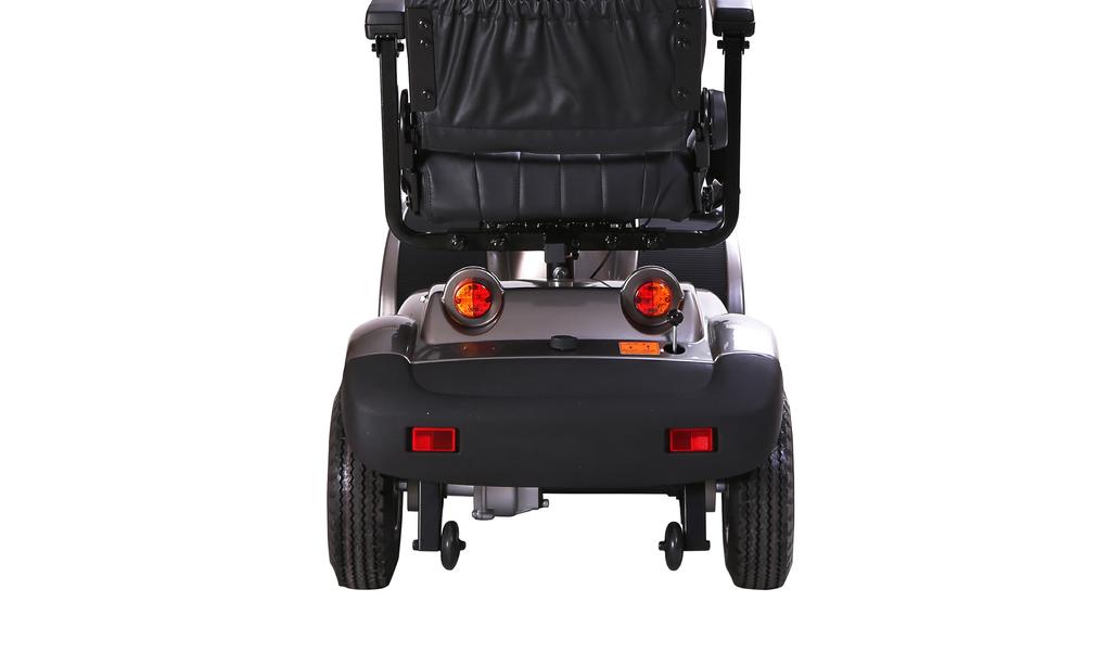 FRIKOPPLING Om du någon gång behöver skjuta din scooter utan att använda motorhjälp så går det bra att försätta fordonet i friläge.