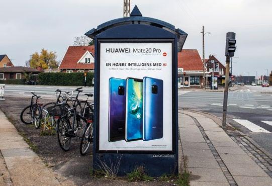 På ca 2 000 digitala skärmar kan du kommu nicera ditt varumärke med rörligt material i samtliga skandinaviska länder och nå en publik på över 30 miljoner per vecka.