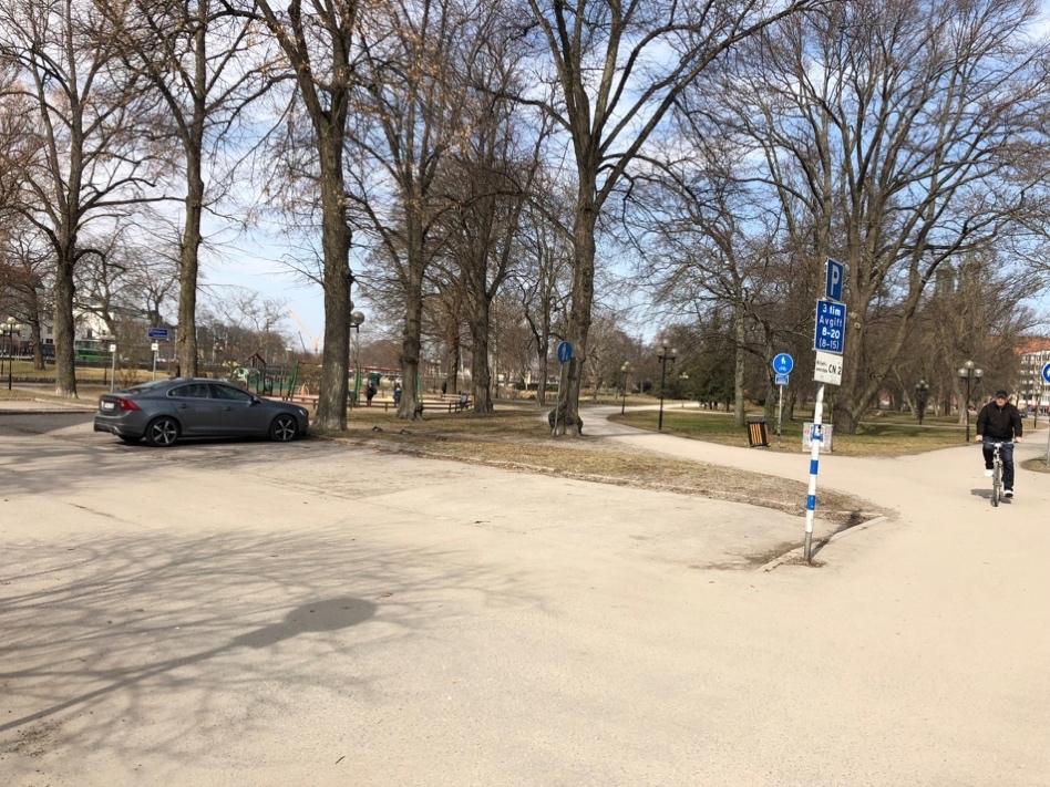 Figur 21 Befintlig parkering i