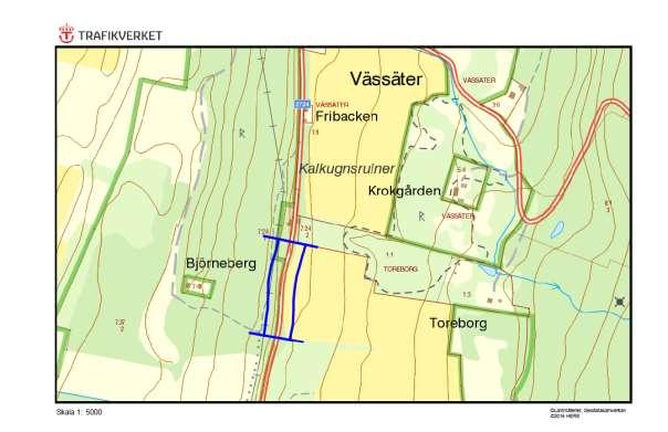 2724, Björneberg, HÖNSÄTER Motivering: Fin, kalkgynnad flora i brynmiljö. ID på översiktskarta 12 Vägnummer O 2724 Namn Gammalt namn - Sida av vägen Björneberg, HÖNSÄTER Båda sidor.