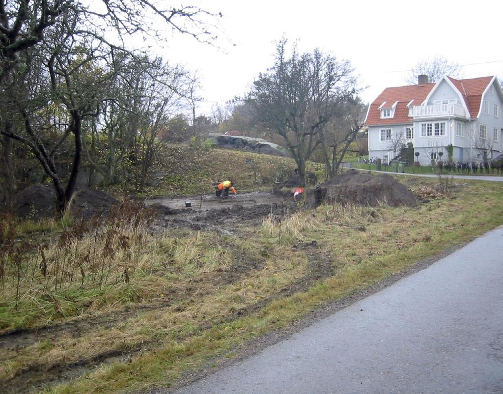 UV VÄST RAPPORT 2007:17 ARKEOLOGISK UNDERSÖKNING Yxor och pilspetsar vid stranden