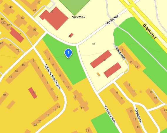 2 Befintliga förhållanden 2.1 Områdesbeskrivning Fastigheten har en yta av cirka 0,35 hektar och marken är relativt plan.