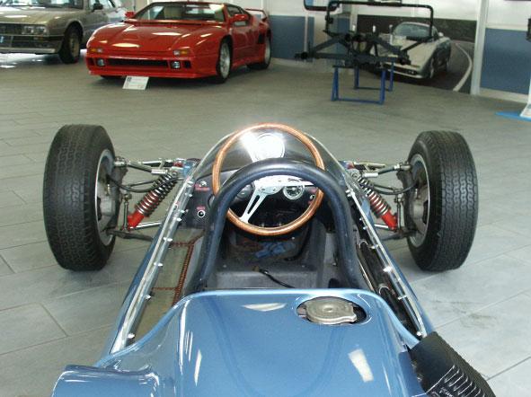 DeTomaso Formula 3 i utställningsrummet hos DeTomaso i Modena.