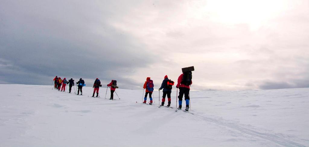 VINTERFJÄLLVECKA I GRÖVELSJÖN 3-9/2 2019 - SKIDTURER, GEMENSKAP, TRÄNING Vill du uppleva spännande och snöiga äventyr, skidturer och träning i ett härligt fjällandskap, och boende på Grövelsjöns