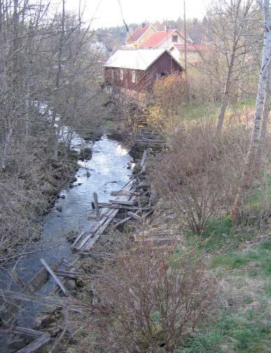 Lyckebyån, Kättilsmåla/Mariefröjds mjöl- och sågkvarn Kvarnmiljön i Kättilmåla-Strågeryd har ett stort kulturhistoriskt värde som exempel på den tidigare industriella verksamheten vid Lyckebyåns