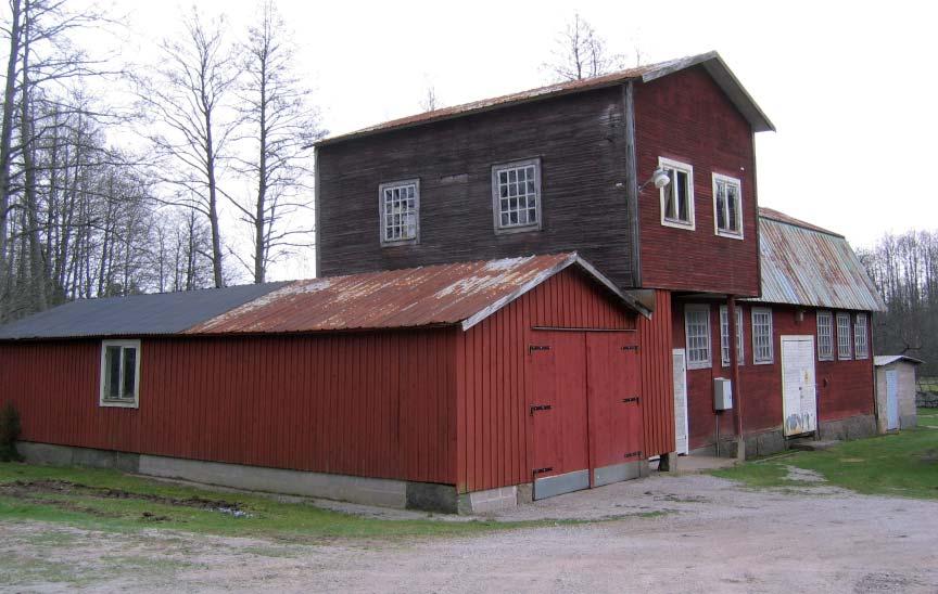 Lyckebyån, Forsa konstsvarveri och slöjdfabrik År 1911 fanns en snickerifabrik på platsen.