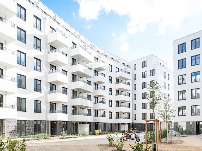 Tyskland- sozialer Wohnungsbau 6% av beståndet Universell residual - universell Social mix prioriteras, blandar i samma hus och kvarter Socialt bostadsbyggande: kommunala