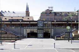 Dessa områden är: - Stads- och bebyggelsenära sträckor och stationsområden/resecentrum.