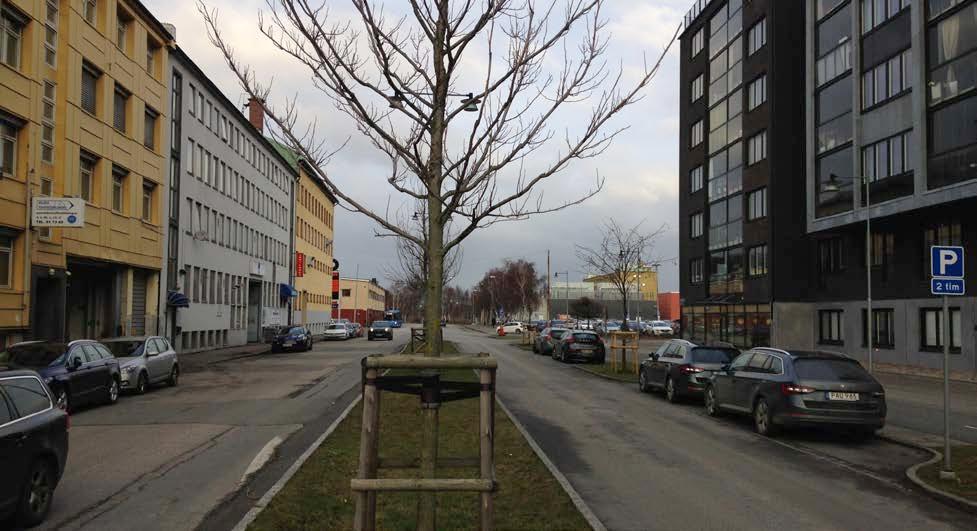 Lindholmen Karlavagnsgatan Kring Chalmers campus och Lindholmens Science Park planeras Göteborgs motsvarighet till Silicon Valley På Hisingen sedan 1800-talet, skrymmande men viktiga verksamheter: