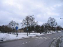 6b och 6c, Västboda bollplan. Idrottsförvaltningen bedömer att bollplanen används relativt sällan för organiserad fotboll och att sådan verksamhet kan flyttas till Farsta IP.