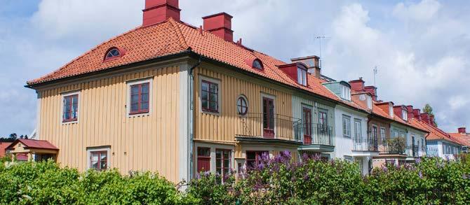Pris, utbud och efterfrågan småhus Ökat utbud och stigande priser på småhusmarknaden Under de senaste tre månaderna har priserna på småhus gått upp med två procent i riket, enligt siffror från Svensk