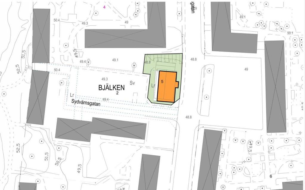 1 Inledning SWECO Environment AB har av Karlstadhus AB fått i uppdrag att beräkna ekvivalent och maximal ljudnivå från vägtrafik mot planerat nyuppförande av bostadshus på fastigheten Bjälken 5 i