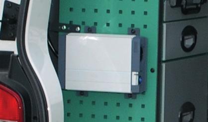 Inverter & Batteriladdare Mycket blir enklare med 230 volt i bilen.