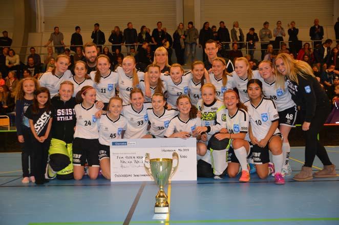 DM Bäst i Stan 96 lag deltog sammanlagt i DM 2016-2017. Gruppspelet avgjordes i mitten av september.