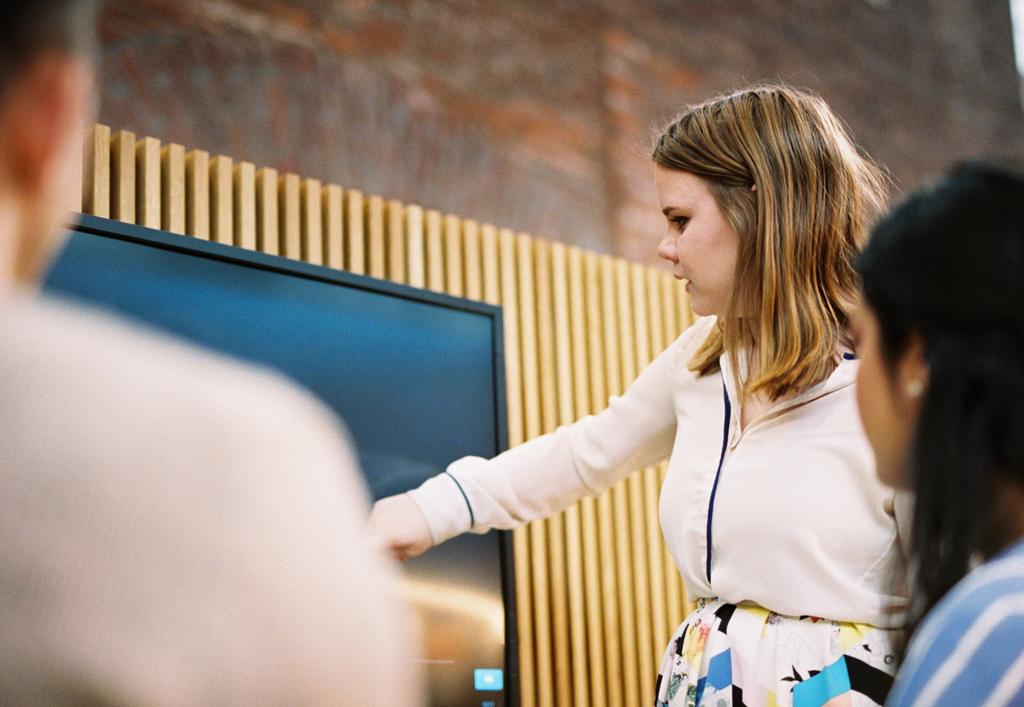 INDIVIDUELLA VALET 2019/2020 DATA PRRPRR01 Programmering 1 I kursen lär du dig grunderna för att skapa program i programmeringsspåket Phyton. För att skapa ett program skrivs programmeringskod.
