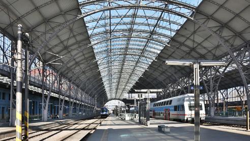 Hempel renoverar klassisk byggnad i Prag Hempel räddar viktigt landmärke I Wuppertal Centralstationen i Prag en verklig pärla i vacker jugendstil - stod klar för drygt hundra år sedan och har nu