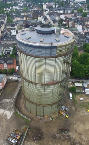 Som täckfärg valdes Hempathane TL87/EG 87480 i linje med arkitektens önskan att använda MIO-färger.