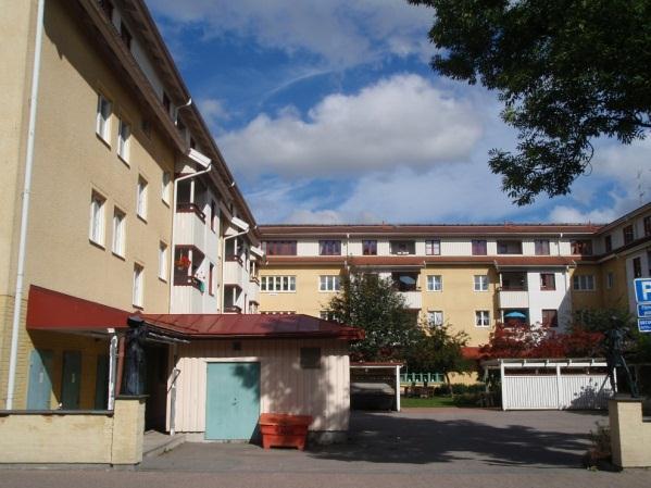 Kvarteret Kaplanen ligger i centrala Sala där buller och andra störningar så som lukt, ljus och vibrationer kan förekomma från trafik och verksamheter.