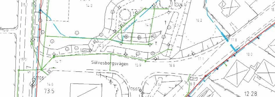 Dagvattnet tas omhand i dagvattenbrunnar och avvattnas i huvudsak till det kommunala dagvattenledningsnätet. Slutlig recipient för dagvattnet från Kungsparken är Mörrumsån.