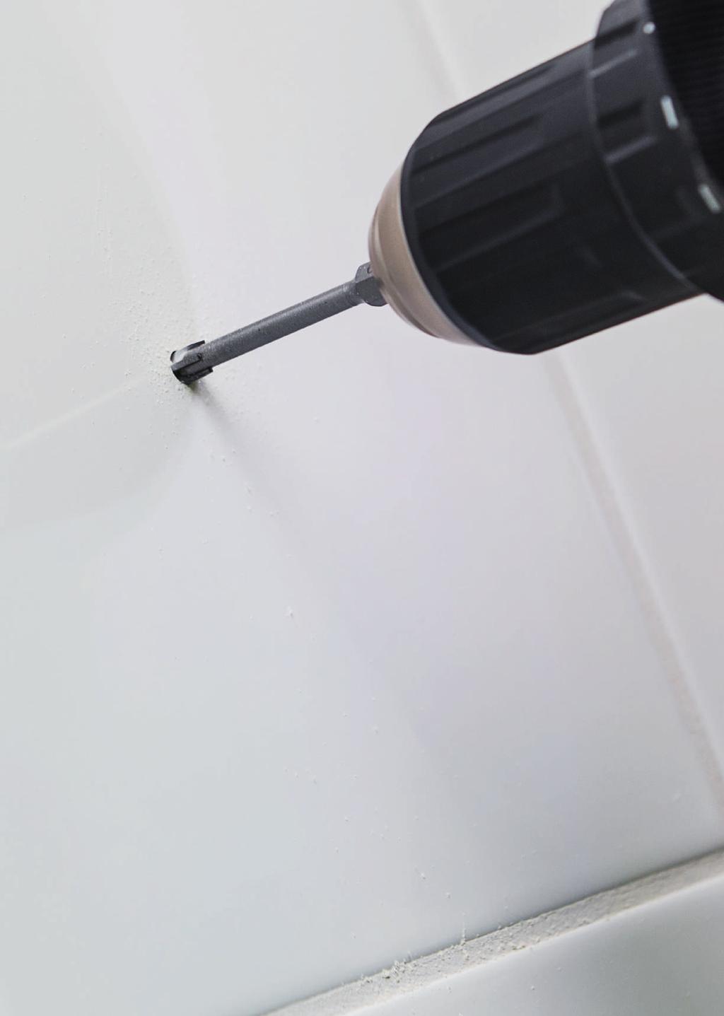 KAKELBORR TIPS! Läs mer om hur du väljer rätt borr på sid 17. KAKELBORR Användningsområde Lämplig för håltagning i kakel, keramik, porslin, glas och spegelglas.