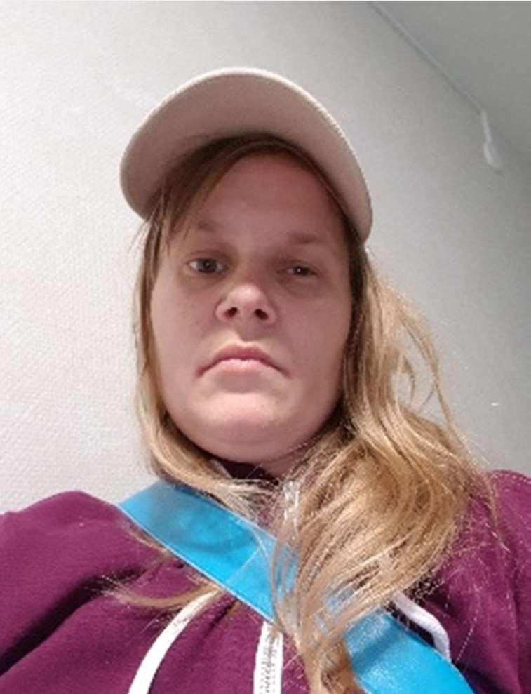Sara Brännström Ålder: 32 Ort: Skellefteå Jag jobbar som kock. Sitter med i Riks-klippans styrelse i föreningen FUB.