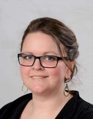 Jag är kretsordförande för C i Vindeln. Jag känner mig verkligt lockad av att både jobba med folkhälsofrågor och regional utveckling. friidrottstränare.