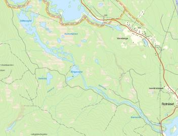 Vid Korsselet har det byggts många, både stora och små, dammar för att kunna hålla uppe vattennivån.