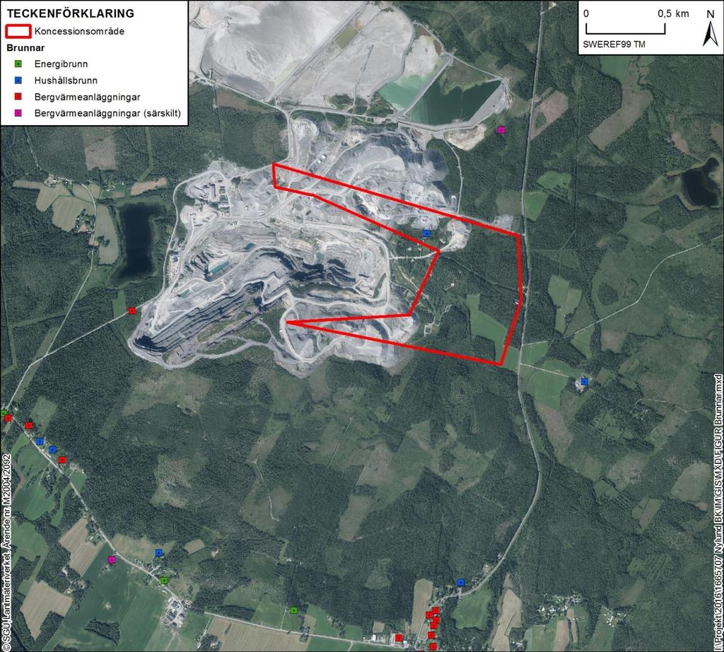 6.6.3 Grundvatten och brunnar Bergarterna inom befintligt gruvområde och dess omgivning är relativt täta och bedöms enligt den hydrogeologiska kartan över Västerbottens län (SGU, 2002) ha mindre goda
