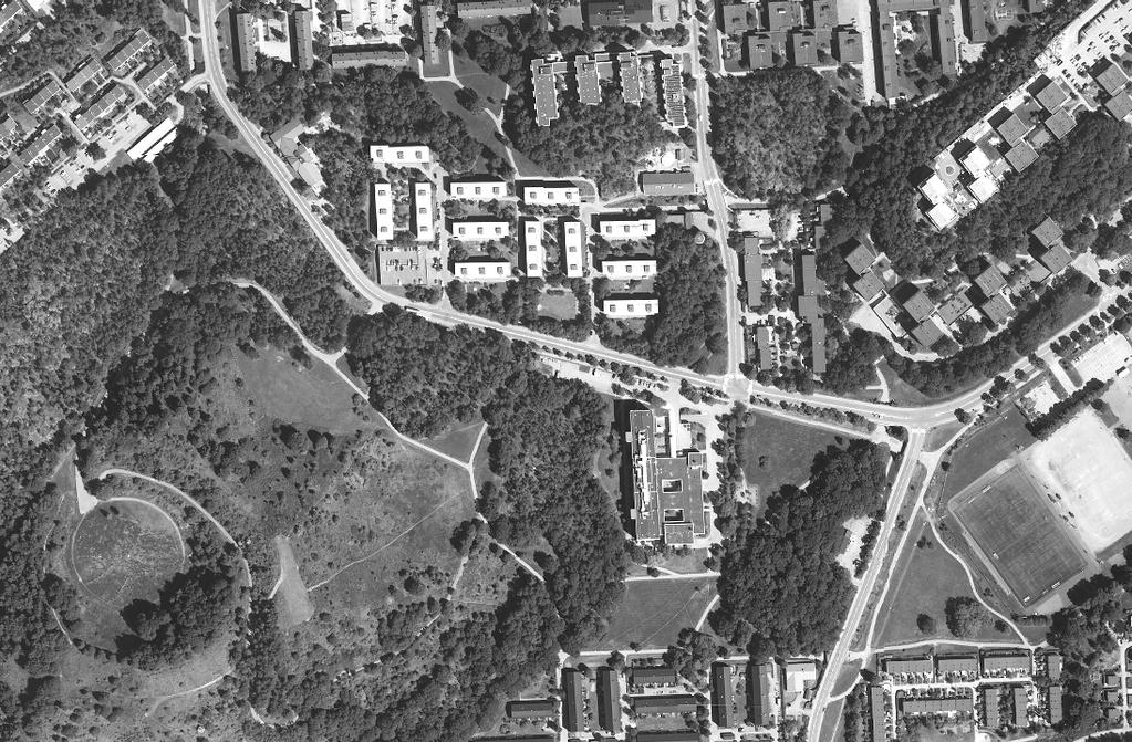 VÅRBERGS ANDAR Stockholm växte och utvecklades snabbt under det förra århundradet vilket resulterade i en radikalt annorlunda stadsbild.