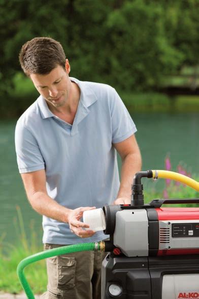 ROBUST KONSTRUKTION OCH LÅNG LIVSLÄNGD HYDROFORER OCH PUMPAUTOMATER ETT RENT NÖJE Det extra stora inbyggda XXL-filtret (på modellerna Comfort och Premium) skyddar pumpen och backventilen optimalt mot