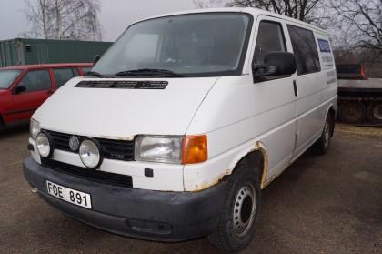 VW KOMBI 2,5 TDI årsmodell 1998 reg.nr FOE 981 Ca 45.