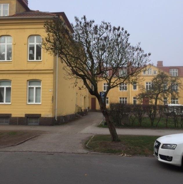 Detta gäller så väl tillgänglighet och utformning av miljörum, uppställningsplatser för avfallskärl eller dyligt i enlighet med med Ksrr:s renhållningsförskrifter. 2.