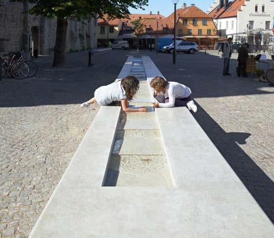 VATTENRÄNNAN Vattenspelet på torget har en viktig