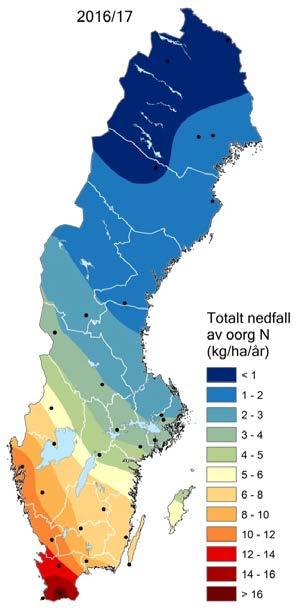 I sydvästra Sverige, där Värmland inkluderades, minskade det totala kvävenedfallet till barrskog på ett statistiskt säkerställt sätt med 19 % under perioden 2001 2016. A B C Figur 17.