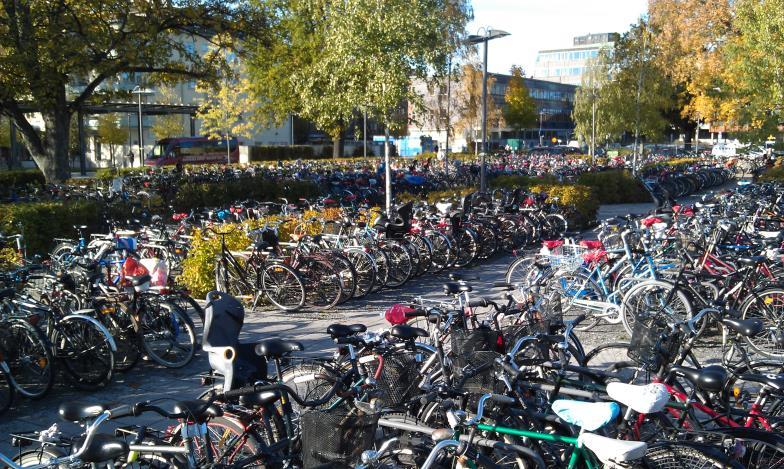 PRIORITERING FÖR ÖKAD OCH SÄKER CYKLING I första hand prioriteras vardagsresor till