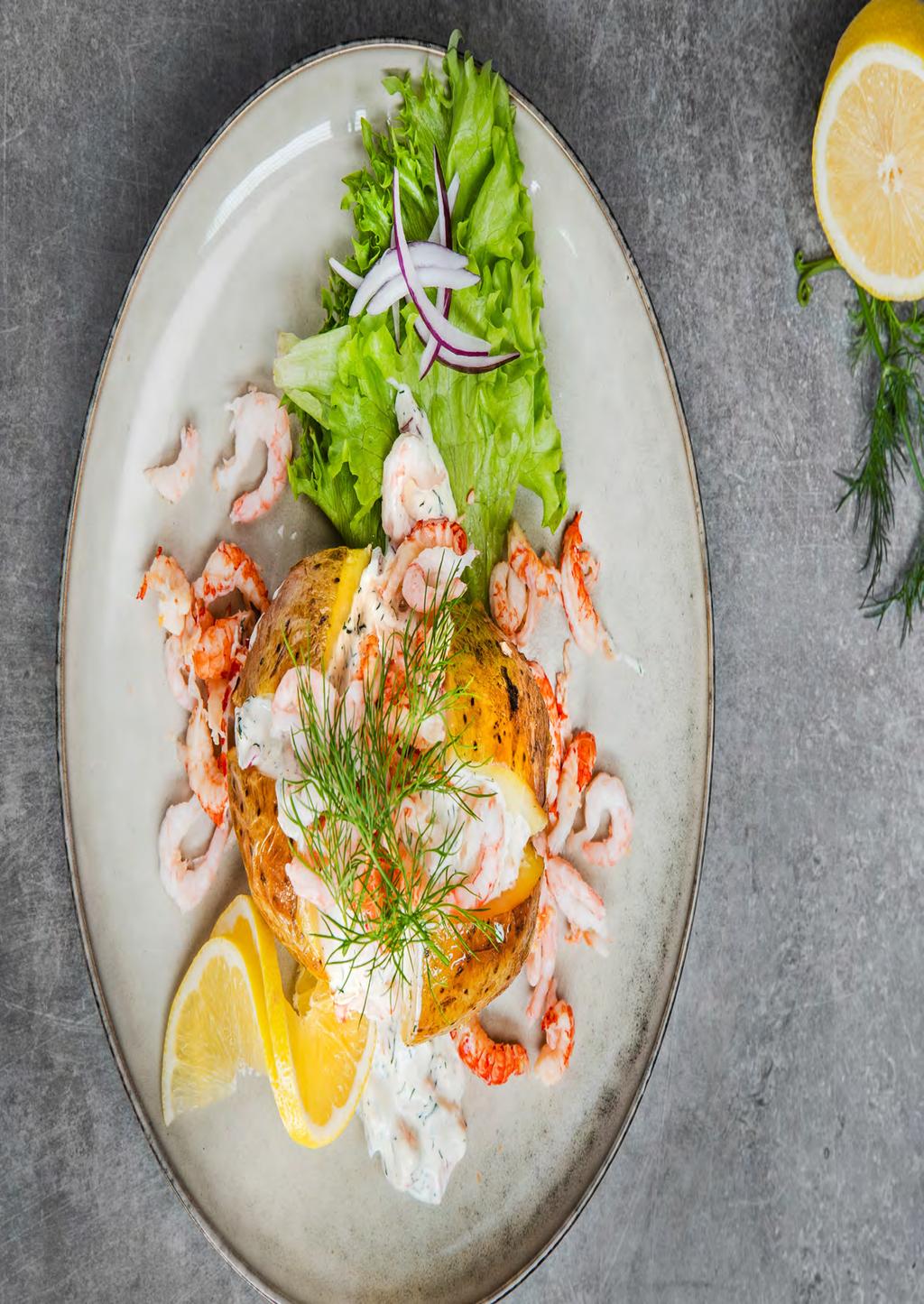 Räk-&Kräftröra FISK med Smetana Drumsticks KYCKLING med potatisgratäng Drumsticks 5 kg Drumsticks 2 dl Honung 2 dl Äppelcidervinäger 30 g Röd chili, finhackad 10 g Rosmarin 14 g Ingefära, torkad