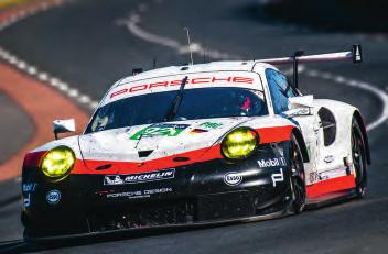 Här ska tilläggas att det byggdes prototyper som hette RSR Turbo, en slags utvecklingsmodell inför kommande turbomonstret 935.