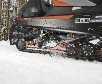 Fler egenskaper Rotax 900 ACE-motor med itc-system Denna ACE-motor (Advanced Combustion Efficiency) är en av fem Rotax-motorer som är tillgängliga för Renegade-modellen och använder elektronisk