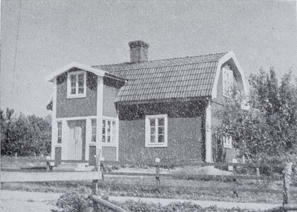 1 RIDDAREGÅRDEN Torp nr Fastighetsbeteckning Jordtorp 13 1:118 Erikslund Torpet finns på Häradsekonomisk karta 1868-77, markerat med T 6.