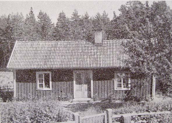1 RIDDAREGÅRDEN Torp nr Tidigare fastighetsbeteckning Backstuga 15 1:120 Stridsborg Torpet finns på Häradsekonomisk karta 1868-77, markerat med Bs 8.