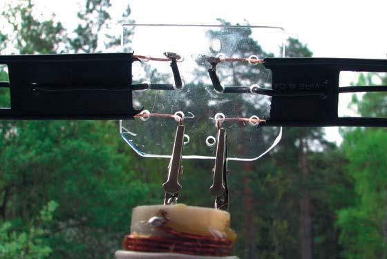 Lösningar med linear loaded har ju funnits en tid och mest känd är kanske Hy-Gains 40 meters yagi 402BA. ON4UN beskriver lösningen som finns i hans bok Low Band DX-ing i kapitel 8 11 och 9 18.