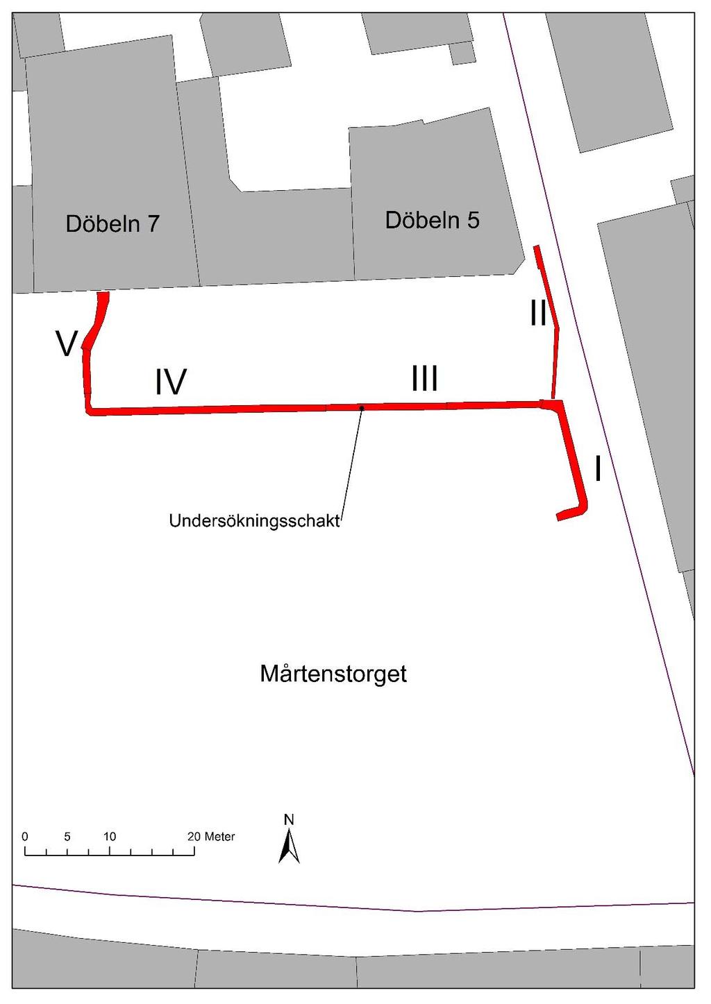 Figur 2. Ledningsschaktet i Mårtenstorget rödmarkerat. Schaktavsnitt markerade med romerska siffror. För detaljer se bilaga 1.