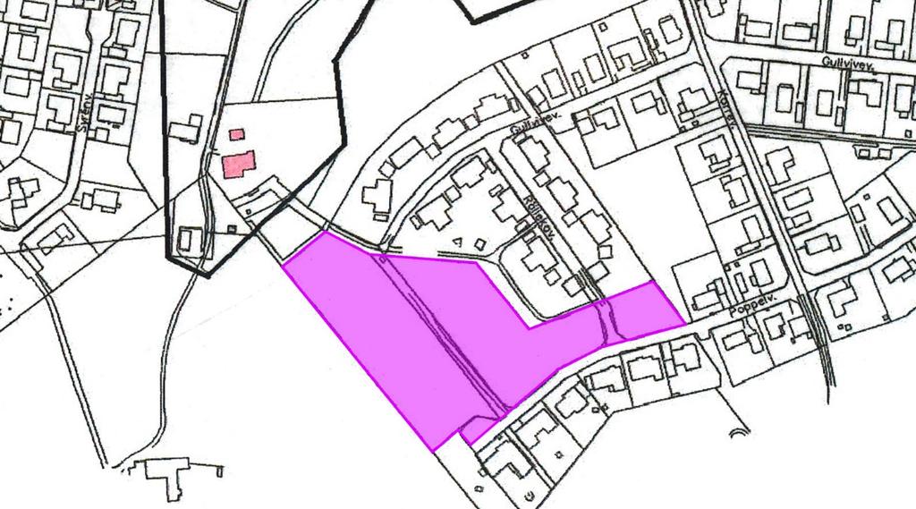 De utpekade byggnaderna i kulturmiljöprogrammet (rosa) i förhållande till området som ändringen av detaljplanen avser (lila).