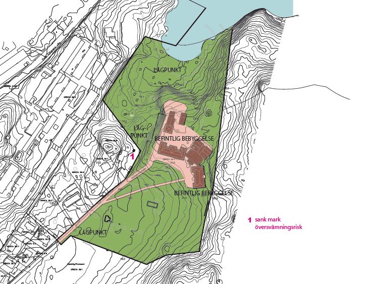 Befintliga förhållanden Planområdet ligger i angränsning till sjön Valloxen. Planområdet mäter ca 4,5 ha och idag finns ett antal befintliga byggnader centralt placerade på fastigheten.