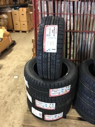 st 205-55-16 dubbfria Roadstone vinterdäck - NYA 1195-174