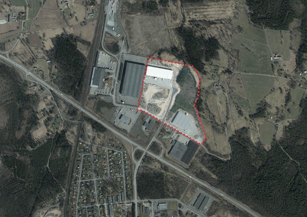 Inledning Planens syfte och huvuddrag Detaljplanen upprättas för att anpassa planförhållandena efter den nya industrigatan med namnet Logistikgatan.