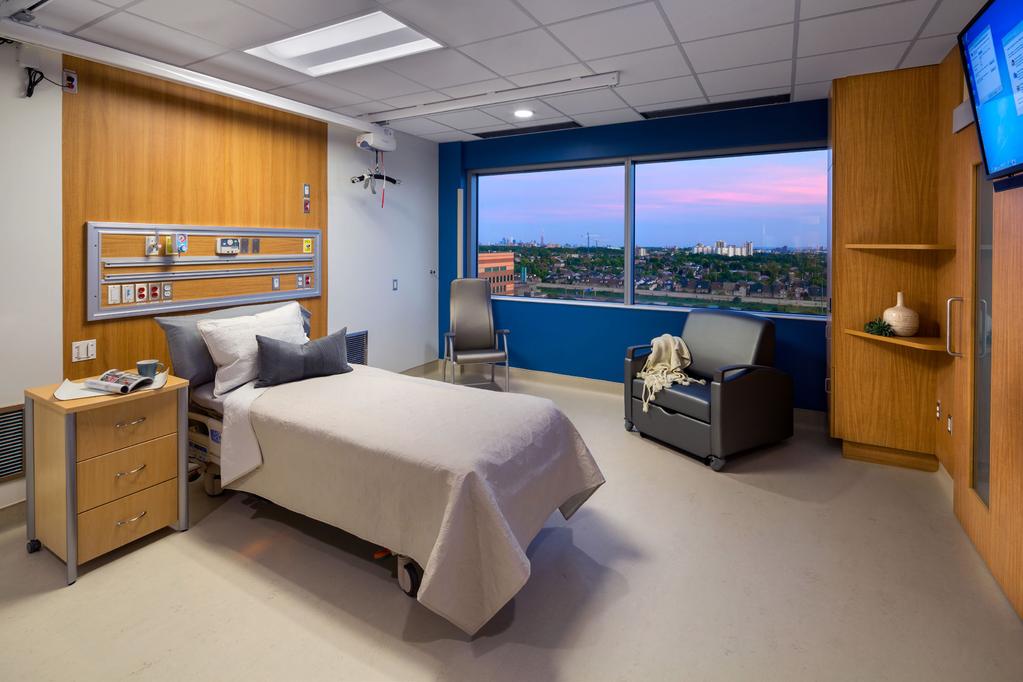 INTERNATIONELL UTBLICK Humber River Hospital, Toronto, Canada Design: HDR Completion: 2015 Patient Rooms: 656 Incorporating an evidence-based approach Humber River Hospital is designed with a focus