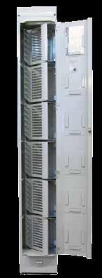 Maxi/240 ODF-system ODF-stativ Maxi (240) modell Telia rymmer sex ODF-enheter på höjden med 12 eller 24 SC-kontakter, utökningsbart med