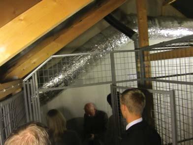 RÄDDNINGSNÄMNDEN ÅRSREDOVISNING Radhusprojektet Förbättring av brandskyddet i radhus Det är ett välkänt problem att det vid en brand i en lägenhet i vissa radhus snabbt kan ske en spridning till
